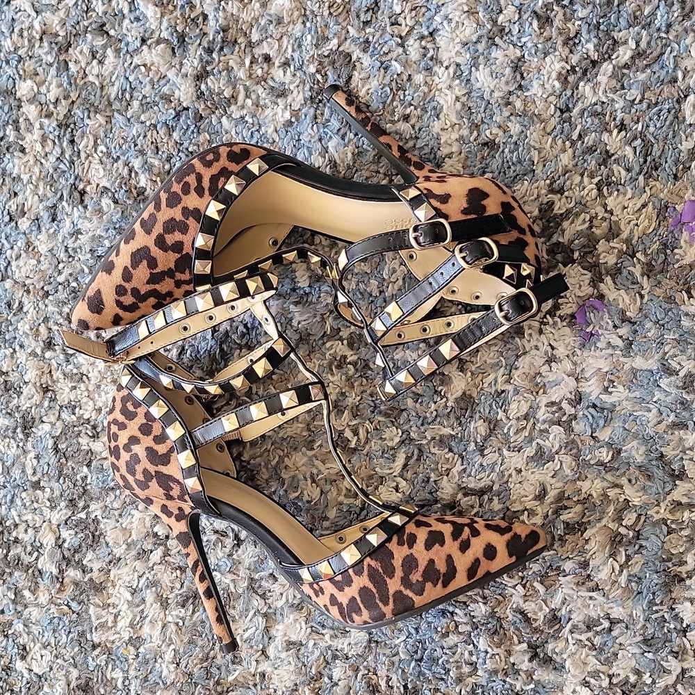 Women heels